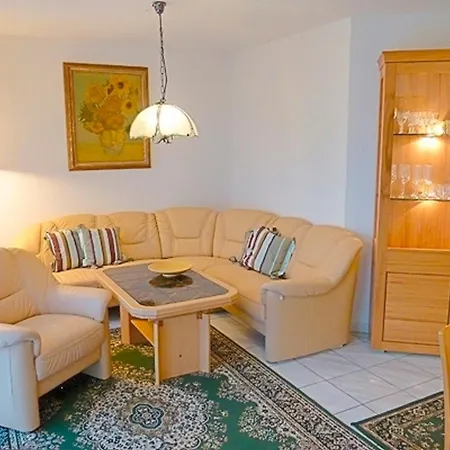 Kranich Viii, Whg 37 * ツィングシュト